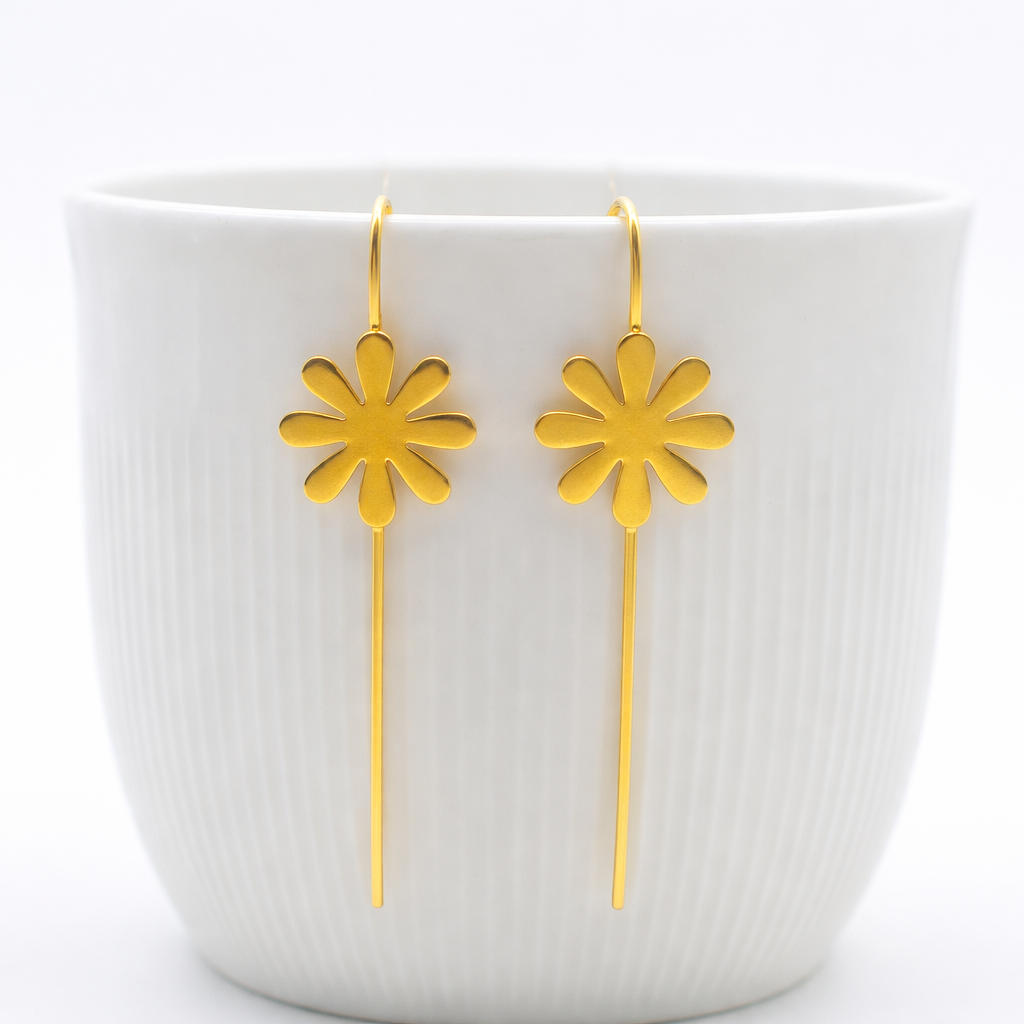 Bloomline Floral Ear Cuff