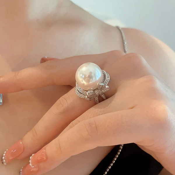 Pearl Extravaganza Ring - Image 2