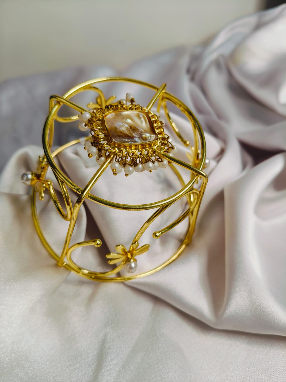 Regal Baroque Pearl Crown