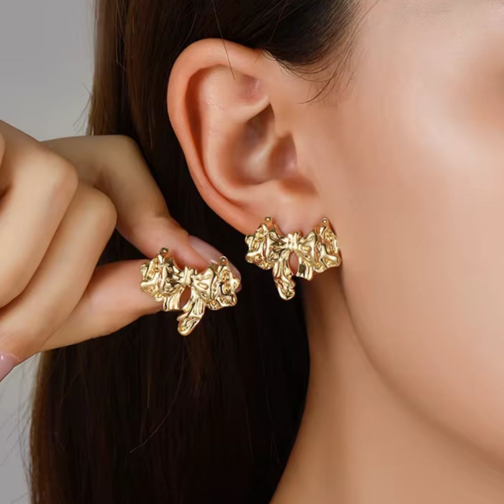 Aurora Bow Luxe Studs - Image 3