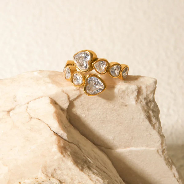 Heart Cluster Sparkle Ring